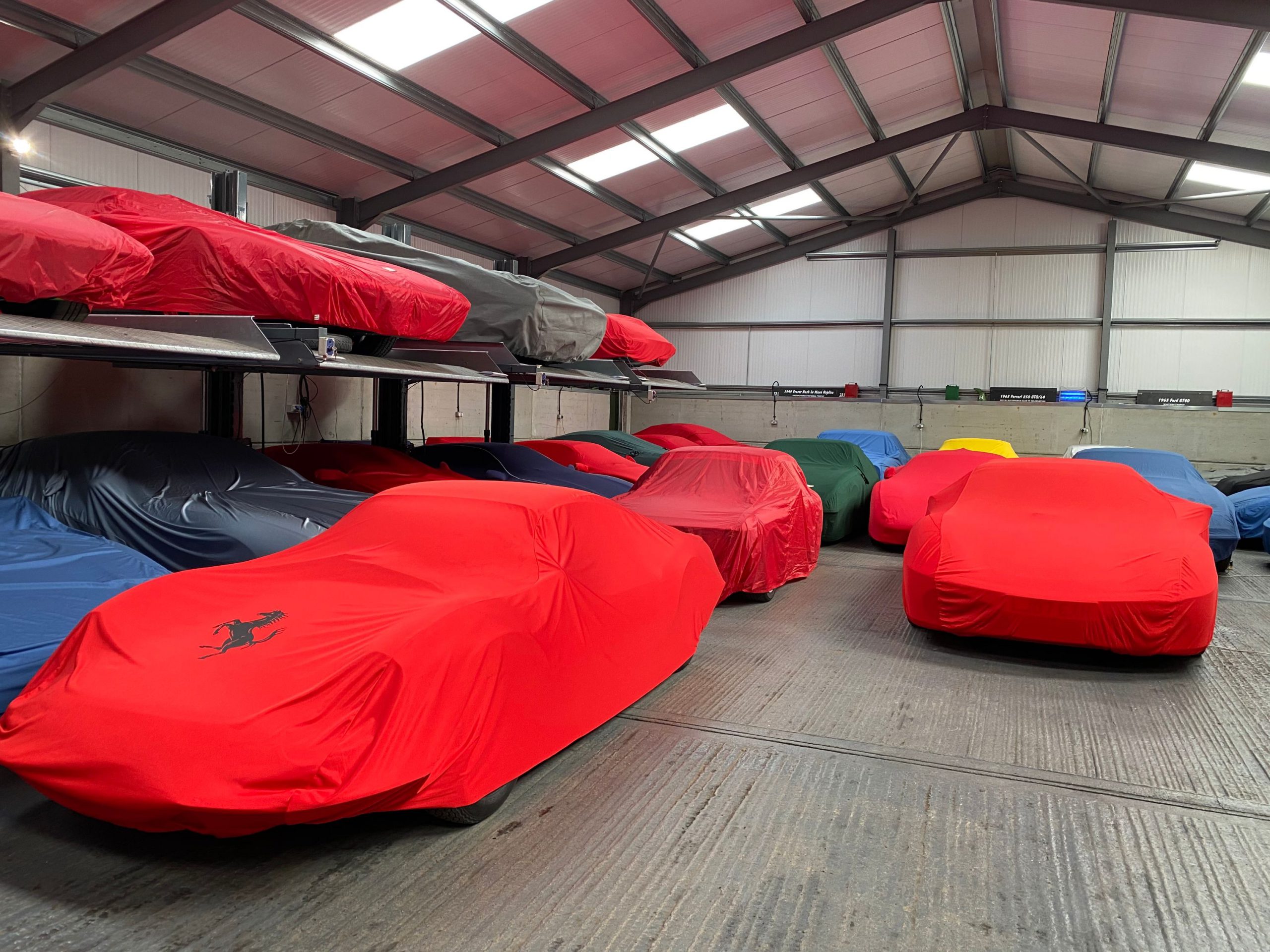 Flag Vehicle Deliveries Cheltenham - Vehicle Storage and Delivery Facility